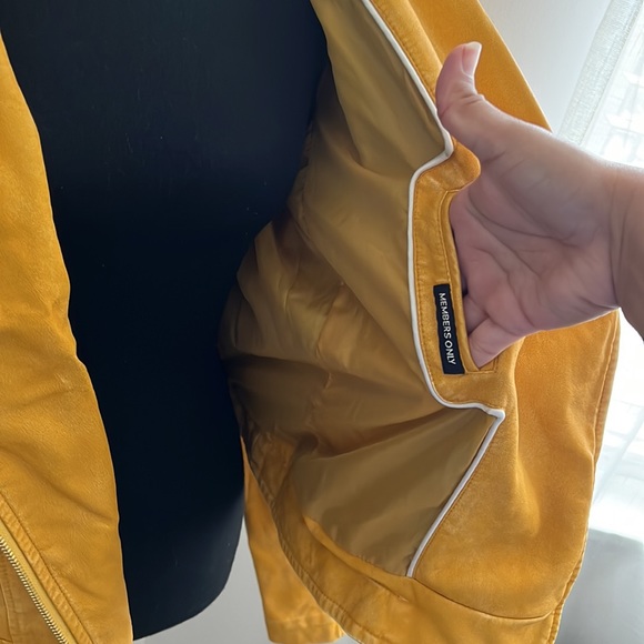 Members Only yellow moto jacket - Picture 9 of 9